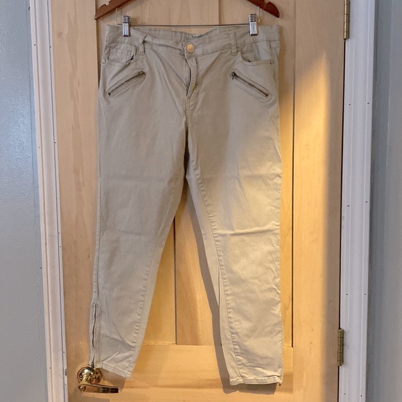 Jeans by buffalo size 14 - Picture 1 of 4